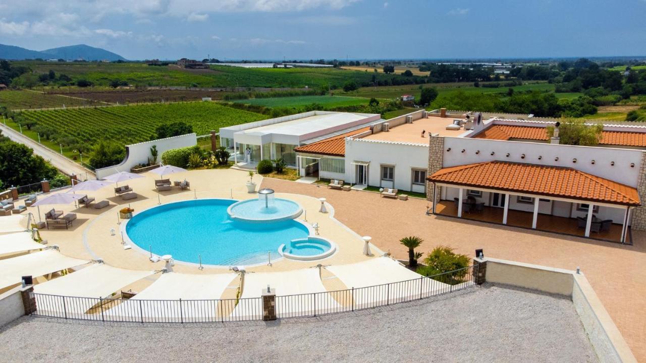 Tenuta Amalthea Villa Сеса Аурунка Екстериор снимка